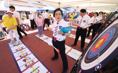 [뉴스 한줌] 젊은이들 다 비켜~!!, 우리들의 축제 '시니어 올림픽' 열어