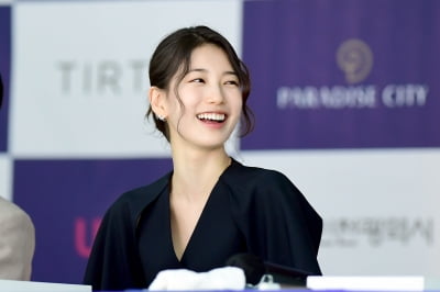 [포토] 수지, '매력적인 미소~'