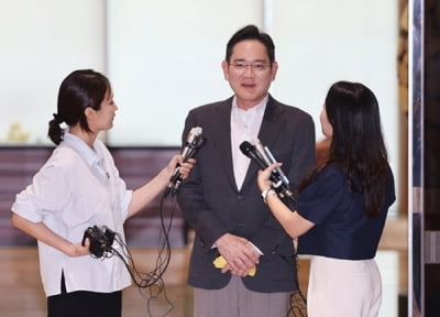 이재용 "갤럭시 셀피 마케팅 보람…많은 분과 만났다"