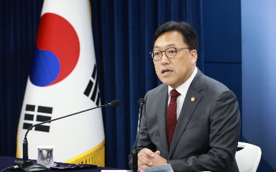 김병환 "대기업 계열사간 합병도 시가 기준 없앨 수 있다"