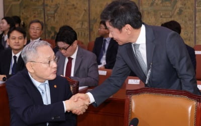 유인촌 "정몽규 4연임 불허할 것…감독 선임, 정당한 절차 거쳐야"