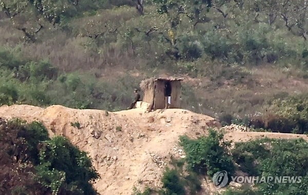 "북한군, 경의·동해선도로 폭파 준비 정황"