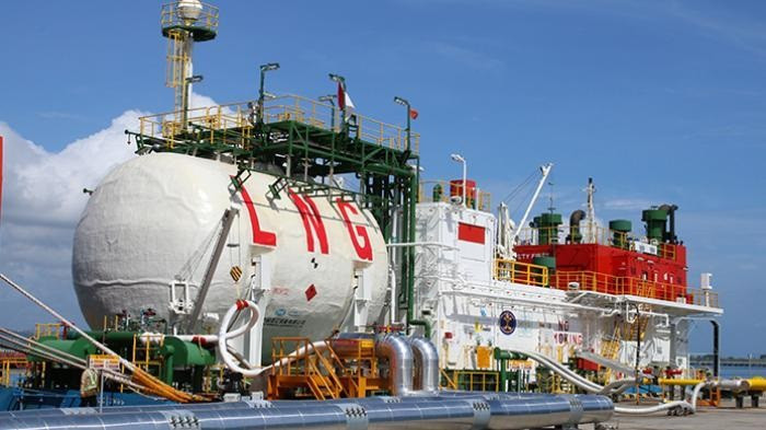 Mini size, maxi benefits: State-owned electricity company PLN operates a mini liquefied natural gas (LNG) terminal in Benoa port in Bali. The facility was built by PT Pelindo Energi Logistik, a subsidiary of state-owned port operator PT Pelindo III.
