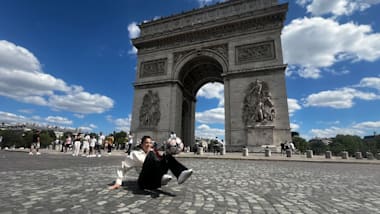 Un paseo por París con Lisa Zimouche