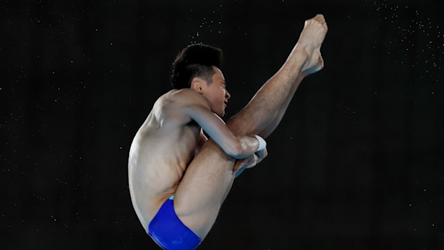 Cao Yuan defends men's 10m platform gold to complete clean sweep for People's Republic of China