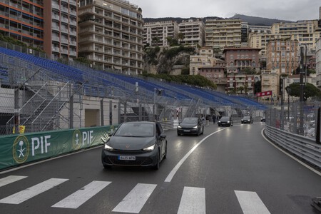 Probamos el CUPRA Born VZ: para mí uno de los coches eléctricos más interesantes del mercado, ahora con 326 CV y tacto mejorado