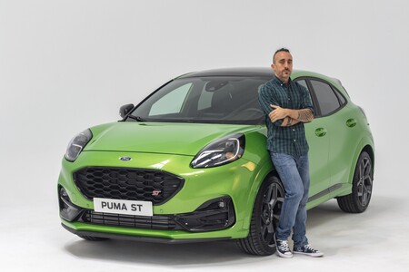 Primer contacto con el Ford Puma ST, en vídeo: 200 CV y más equipamiento para uno de los pocos B-SUV deportivos