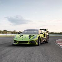 ¡Radical! El nuevo Lotus Emira GT4 de 405 CV es la nueva bestia de Lotus para circuitos 