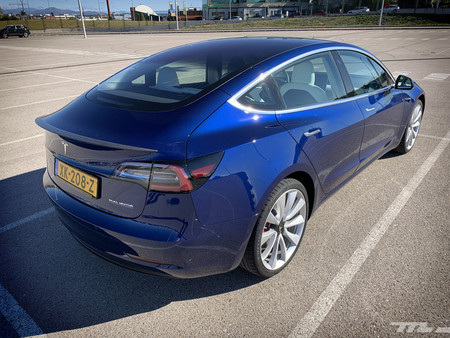 Tesla Model 3 Prueba Contacto