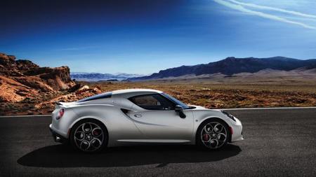 Alfa Romeo 4C Launch Edition lateral