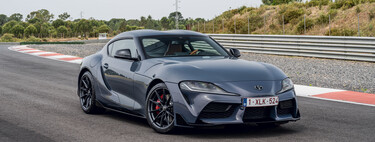 Probamos el Toyota GR Supra manual: 340 CV, nueva puesta a punto y mucha diversión al volante