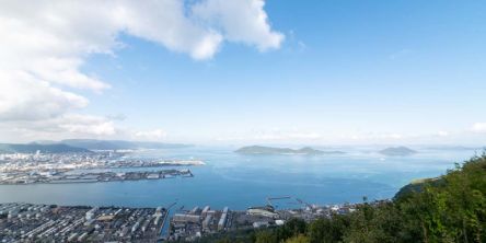 「やしまーる」オープンで注目。絶景とアートを楽しむ屋島山上ぐるり旅｜香川