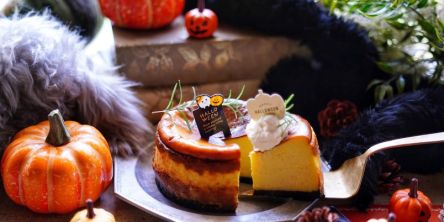 ハッピーハロウィン！ワンボウルで簡単。かぼちゃのとろりんバスクチーズケーキ【kyoko_plusのレシピ＆テーブルコーデvol.60】