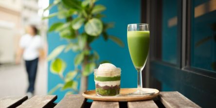 【静岡】「Organic Matcha Stand CHA10」のオーガニック抹茶ドリンクと、心も満たすヴィーガンスイーツで抹茶三昧！