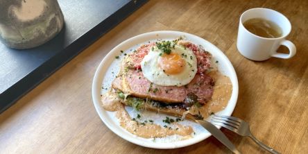 池尻 ｜神感覚食感のガレット「ブルーリボン トーキョー」でしか味わえない神感覚食感のガレットに舌鼓