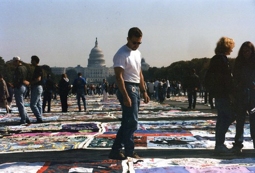 01.AIDSQuilt.WDC.13October1996 | by Elvert Barnes