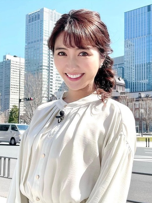 久保井朝美の胸