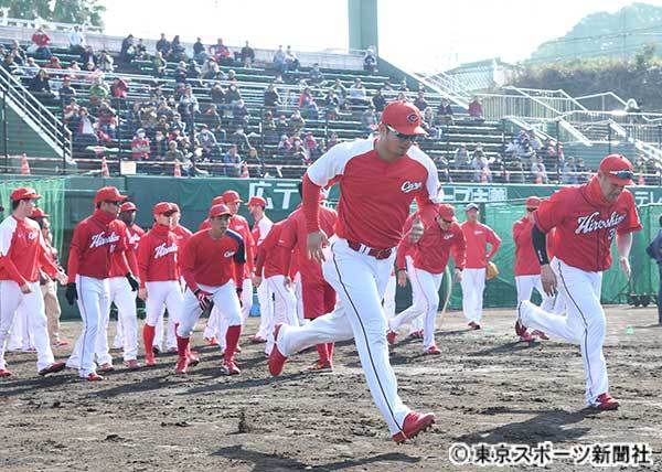 カープ『松坂フィーバー』の影響で日南キャンプの観客減