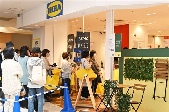 IKEAの行列