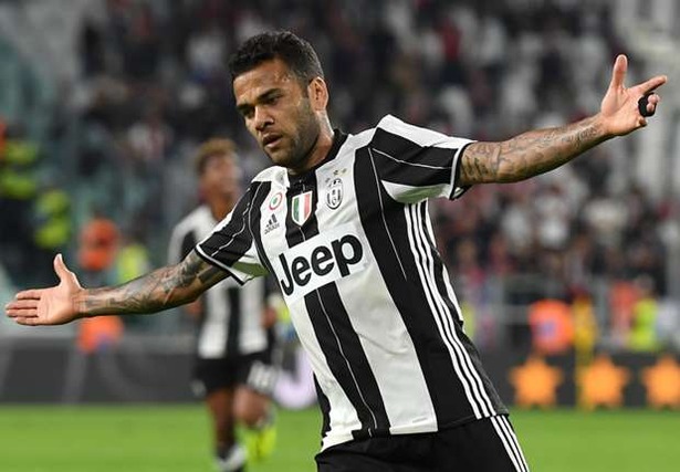 dani-alves_1qrnvxvvi39ff1vsjrmotz6l4o