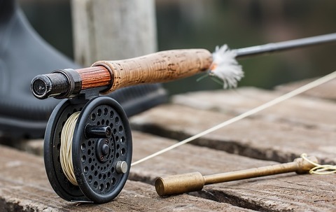 fly-fishing-474090_640