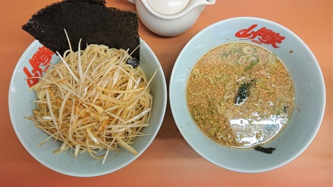 076 (つけ麺)