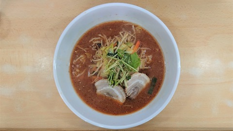 066 (ラーメン)