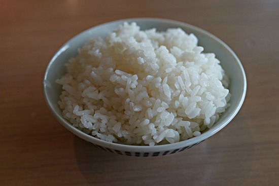 white-rice-gbfd1a37eb_640