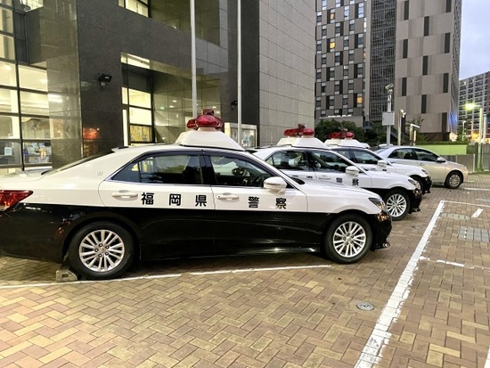 福岡県警警察パトカー