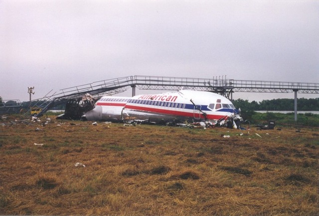 American_Airlines_Flight_1420