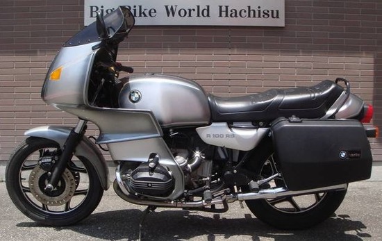 BMW R1000RS