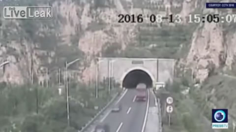 Landslide blocks tunnel entrance on north China highway