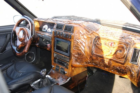 Lada-wood-dashboard