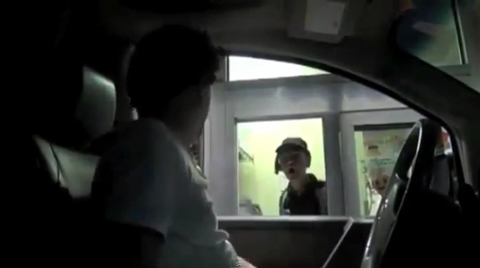 zonbie_in_drivethru