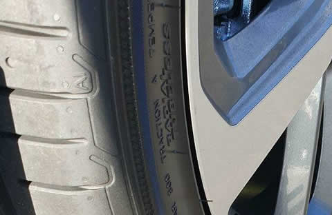 punk_tire_s