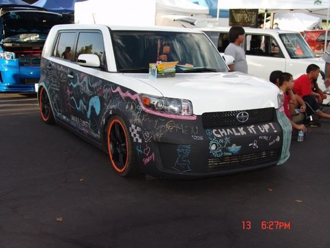 blackboard_car