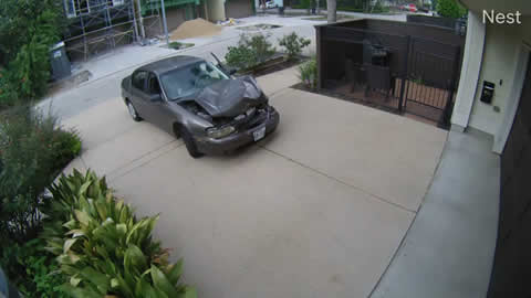 Dude Does Some Quick Body Work in a Driveway