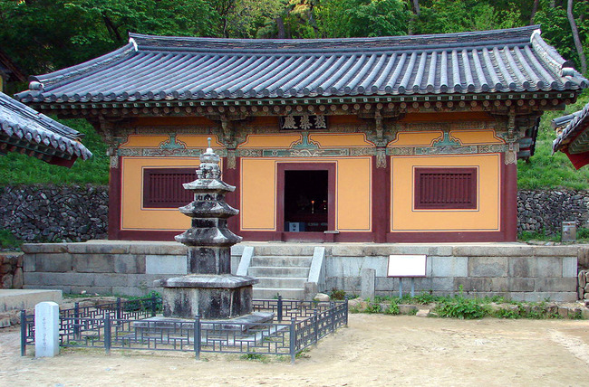 Korea-Andong-Bongjeongsa_3040-06_Geungnakjeon