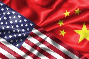 usa_vs_china_flags_l_01