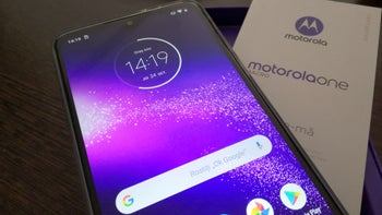 Motorola One Macro: first camera samples