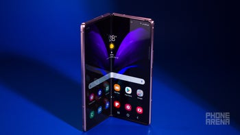 Samsung Galaxy Z Fold 2 battery life test: unhinged