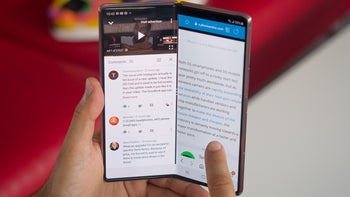 The original Samsung Galaxy Fold is getting some Galaxy Z Fold2 features