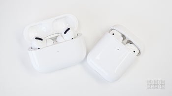 Apple's AirPods are starting to lose steam, but their industry supremacy is not threatened (yet)