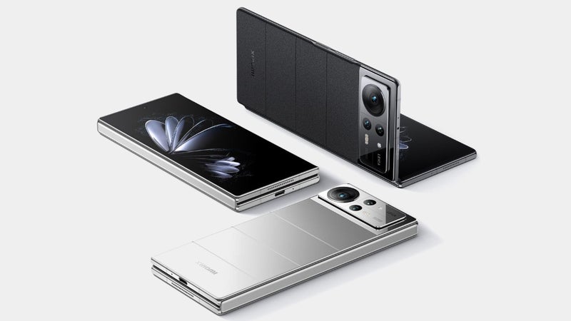 Xiaomi MIX Fold 4 reportedly packs 1TB storage, two-way satellite communication