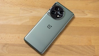 The excellent 16/256GB OnePlus 11 is $200 off at Best Buy and ready for action