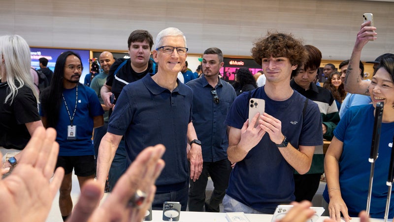 Tim Cook and Jimmy Fallon discuss Cook's Apple career, iPhone 16, and more during NYC stroll