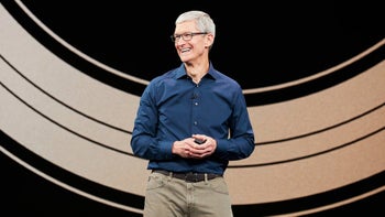 Big names at Apple are leaving, is Tim Cook next?