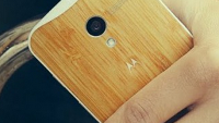 Motorola Moto X won't have wood backs in time for Thanksgiving