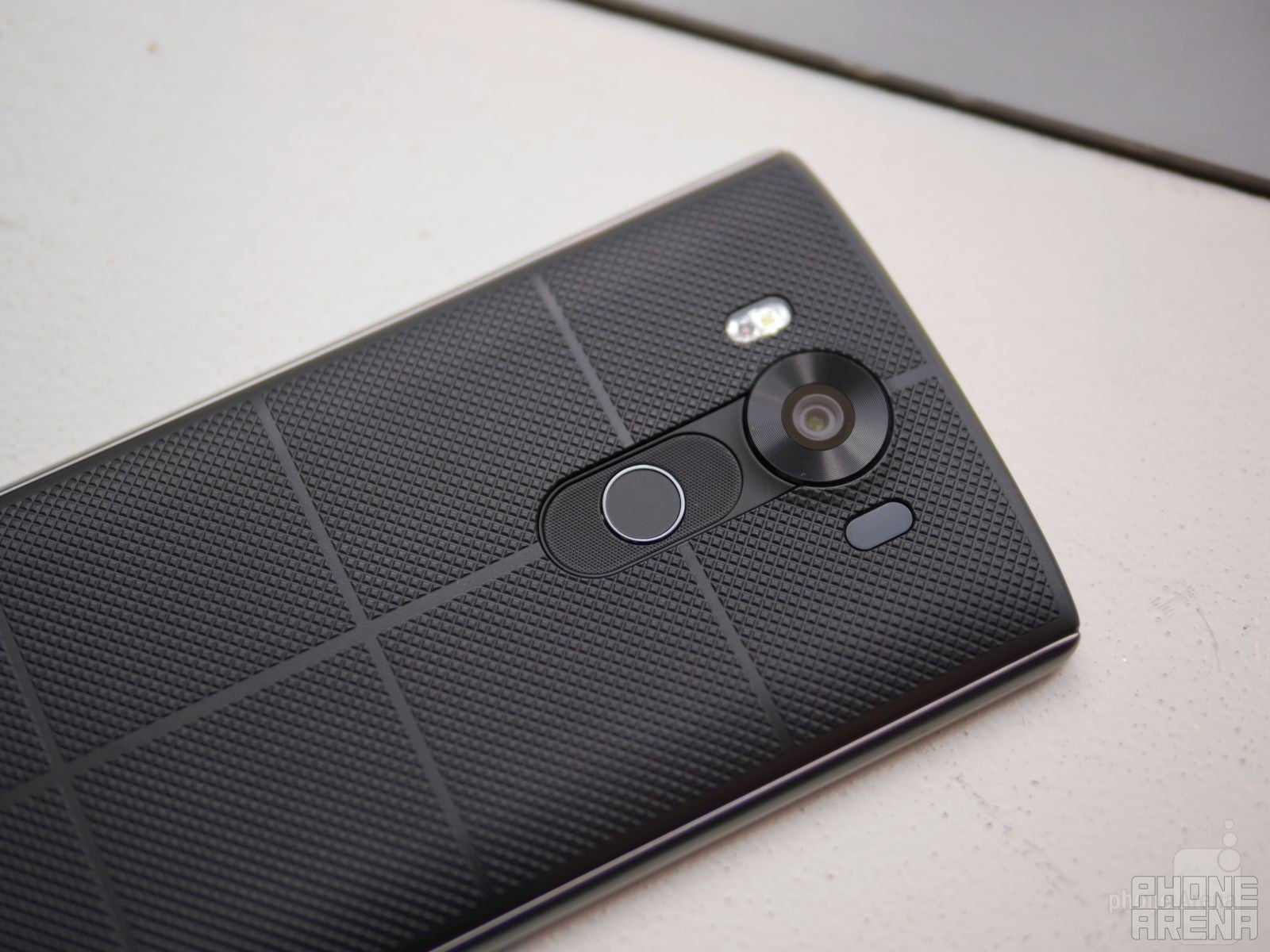 LG V10 hands-on