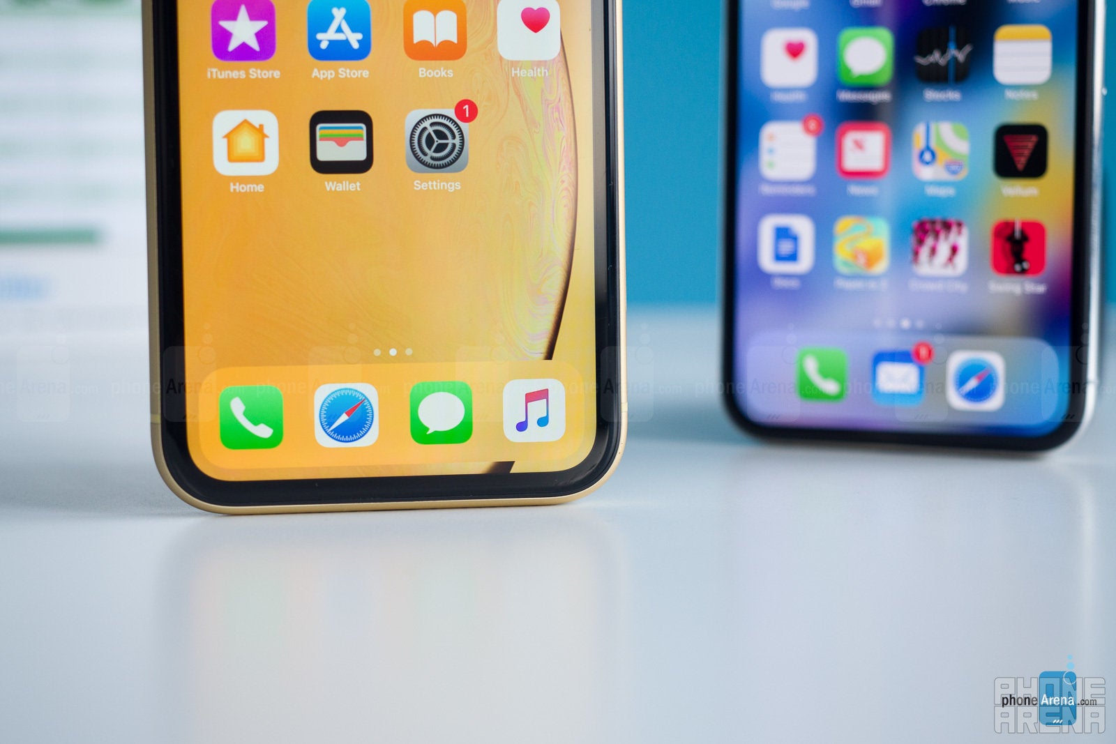 iPhone XR vs XS: Should you spend $250 extra?